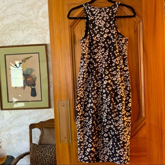 Black and White Cheetah Print Racerback Midi Dress 🖤 - Picture 4 of 10